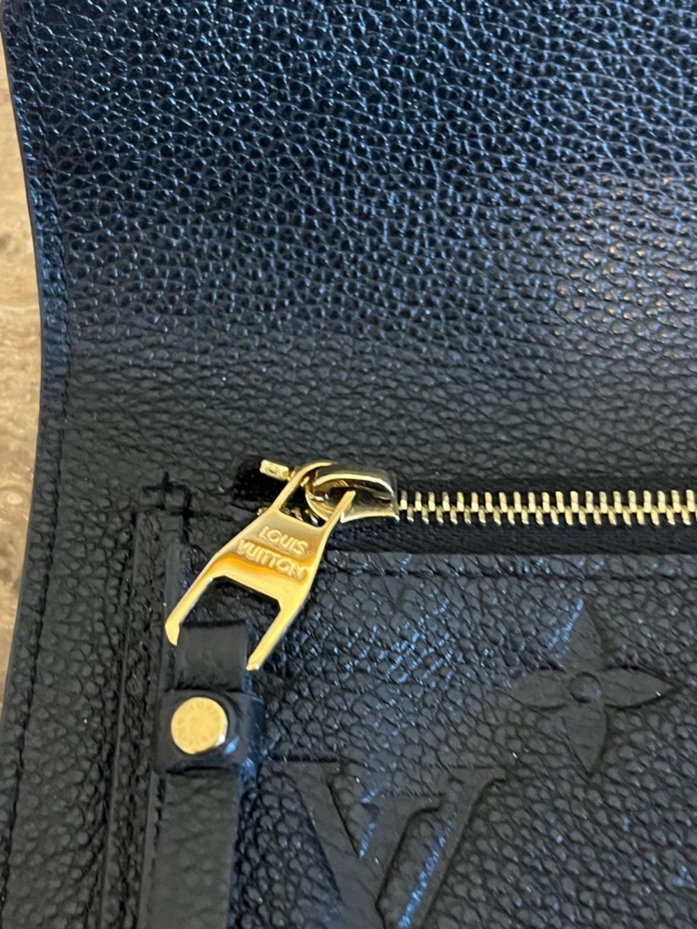 Louis Vuitton Empriente Leather Wallet - Picture 8 of 15